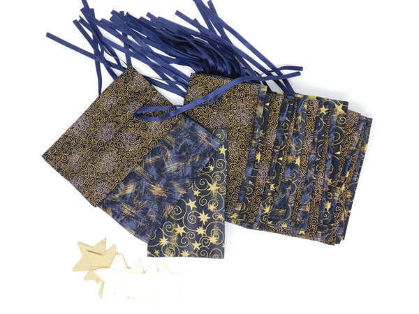 Adventskalender - 24 Säckchen dunkelblau / gold a ca. 9,5 x 15,5cm mit Satinbänder und Anhänger