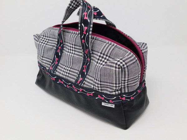 Tasche schwarz - weiß mit lila Knöchchenband - Hundetasche- UNIKAT